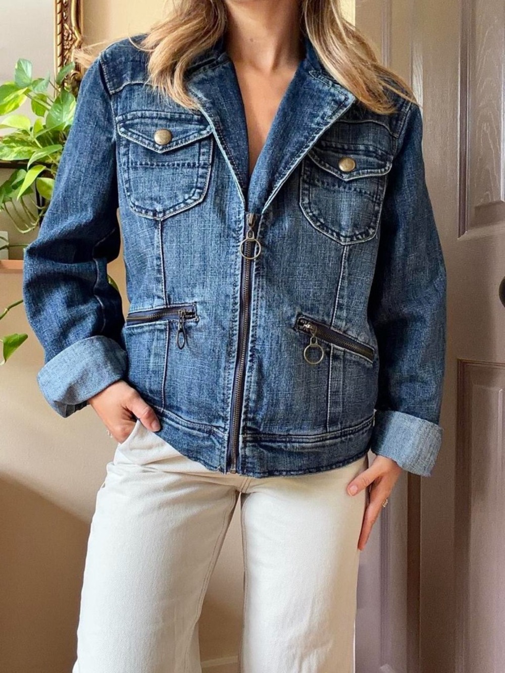 Classic 90s / Y2K indie sleaze spring jean jacket